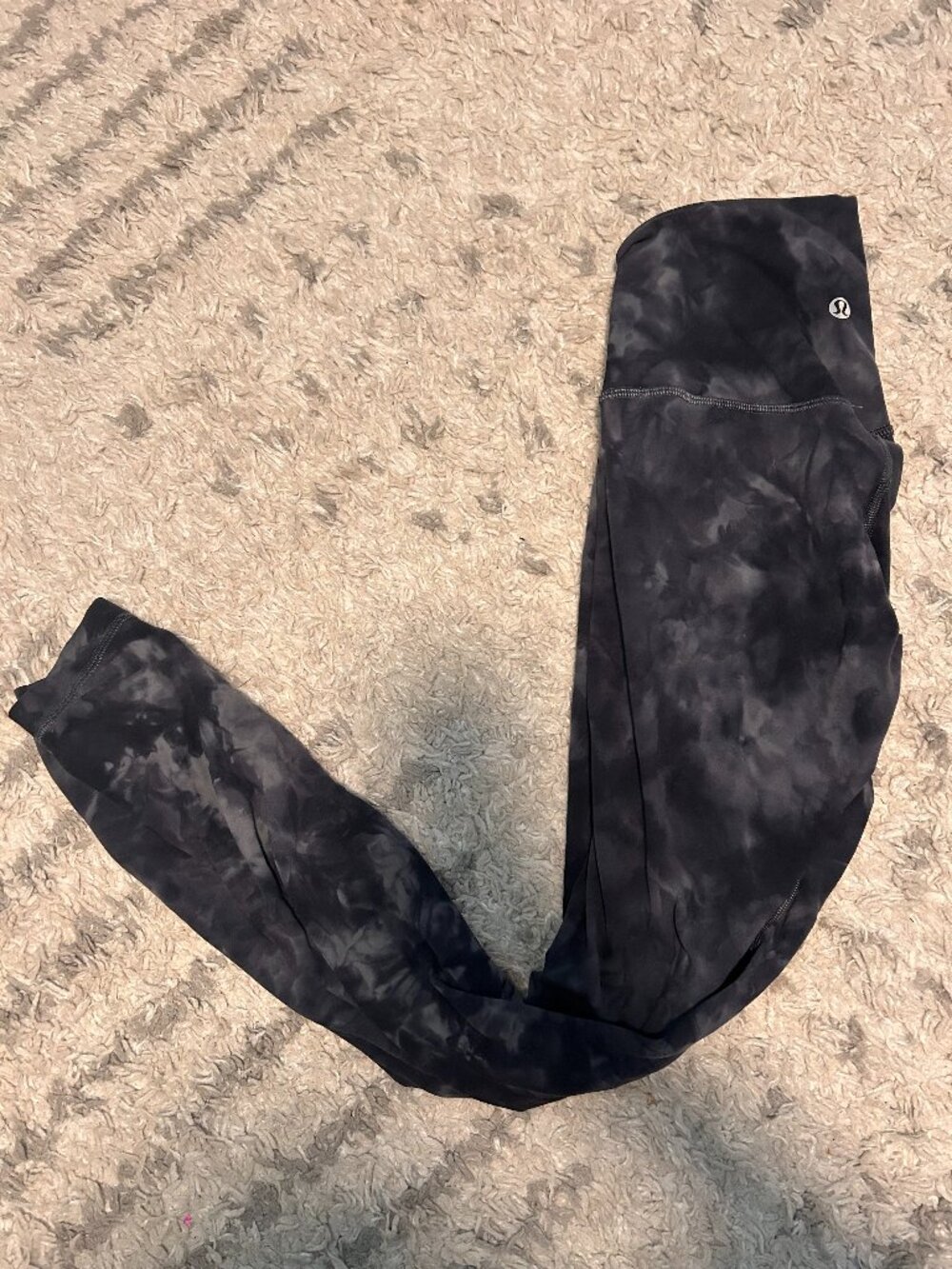 Lululemon align marbled leggings, size 4, black